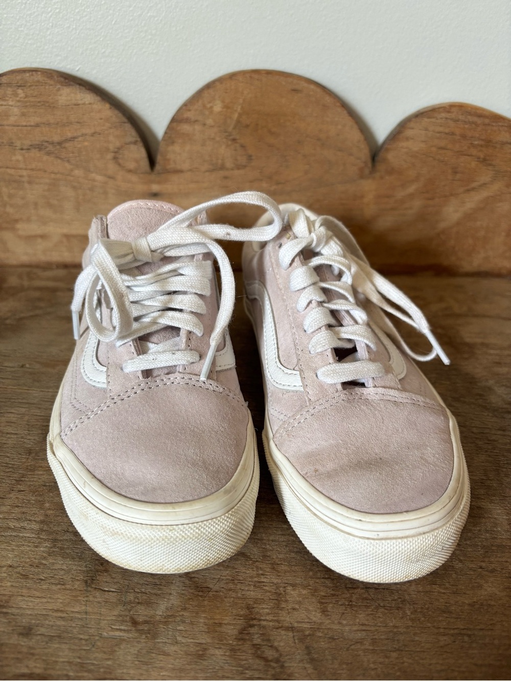 Women's Low-Top Suede Lace-Up Sneakers in light gray